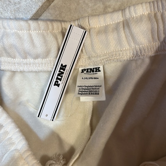 NWT! Victoria’s Secret Pink Ivy Fleece Relaxed Campus Joggers Sweatpants L - Picture 3 of 7